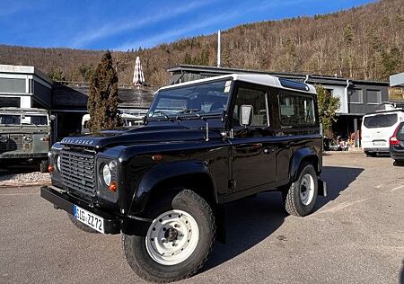 Land Rover Defender 90 Td4 Station Wagon