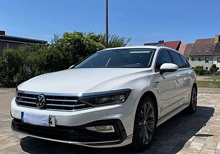 VW Passat Variant Volkswagen 2.0 TDI SCR 147kW DSG 4M Eleg...