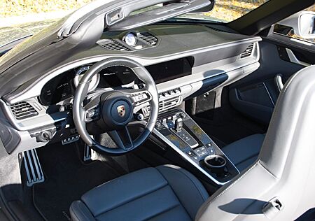 Porsche 992 Turbo S Cabriolet