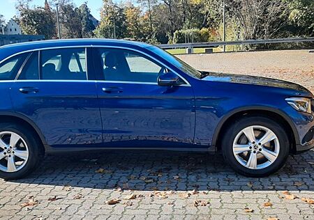 Mercedes-Benz GLC 250 4MATIC Autom. -