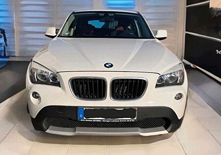BMW X1 sDrive18d Top Zustand!