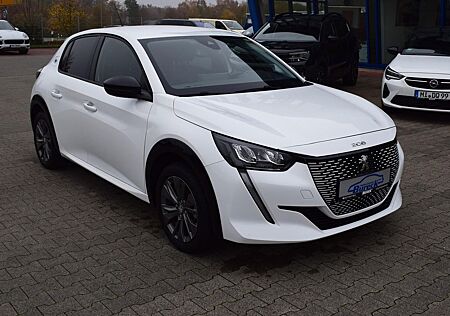 Peugeot 208 e208 136 Allure APP-Navi/LED/SHZ/Kamera/GJR