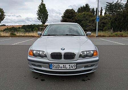 BMW 320 Limousine (E46) - Gepflegter Youngtimer