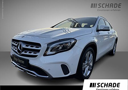 Mercedes-Benz GLA 180 Urban *LED*Garmin® MAP*Sitzhzg*EasyPack*