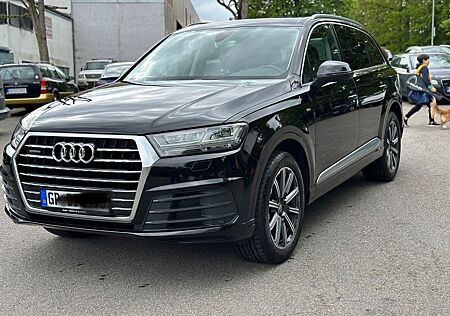 Audi Q7 ultra 3.0 TDI 2 x S- Line