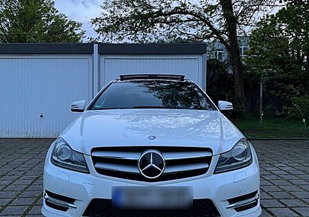 Mercedes-Benz C 180 Coupé AMG | PANO | DISTRONIC+ | DESIGNO | MEMORY