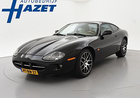 Jaguar XK8 4.0 V8 Coupé | kamera | LEDER | sitzheizung