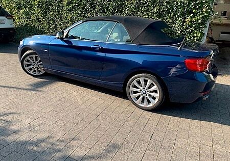 BMW 225d Steptronic Cabrio Luxury Line Luxury Line