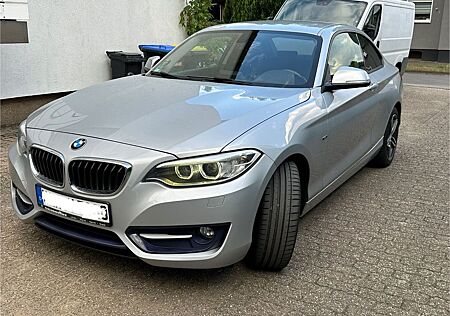 BMW 220d Coupé Sport Line Sport Line