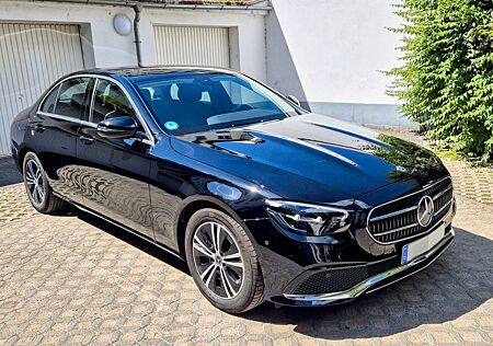 Mercedes-Benz E 220 d Autom. -