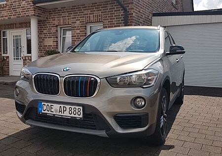 BMW X1 sDrive18i Advantage Advantage