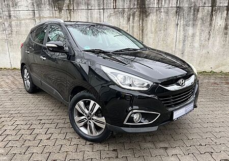 Hyundai ix35 2.0CRDi 100 kW Premium 4WD Autom*Kamera*AHK