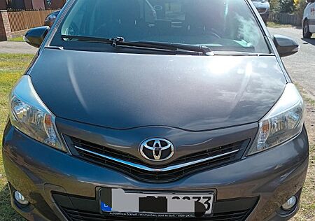 Toyota Yaris 1,0-l-Dual-VVT-i Life Life
