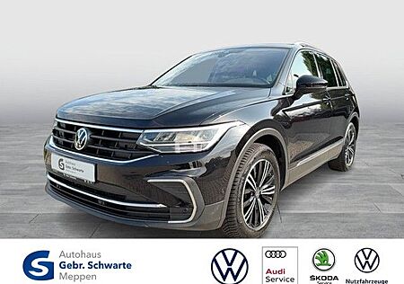 VW Tiguan Volkswagen 2.0 TDI DSG Active NAV+AHK+LED+ACC+KAMERA