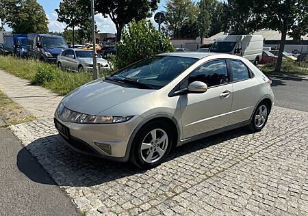 Honda Civic Lim. 5-trg. 1.4 Sport