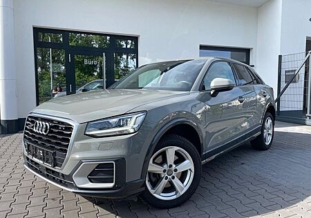 Audi Q2 35 TDI quattro sportLED- Navi- AHK-ACC