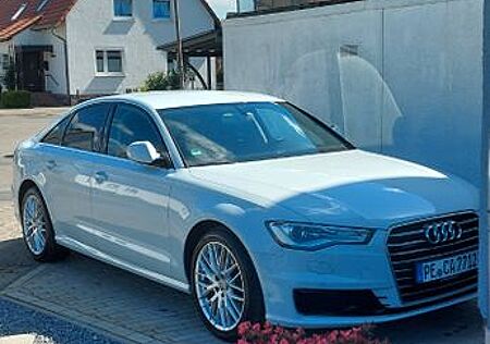 Audi A6 3.0 TDI 160kW quattro S tronic -Bose AHK