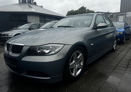 BMW 318i