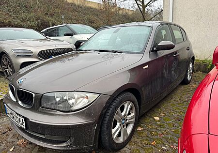 BMW 118d -Professionales Navi