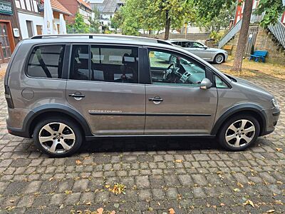 Volkswagen Touran Cross  1.6