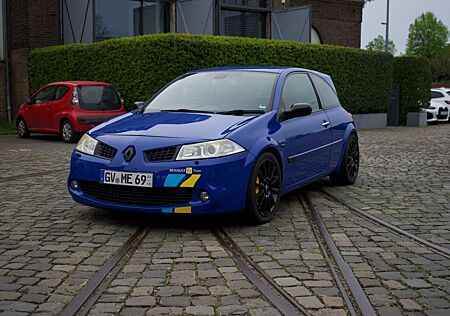 Renault Megane 2 RS F1-Team Limitiert 1 von 300