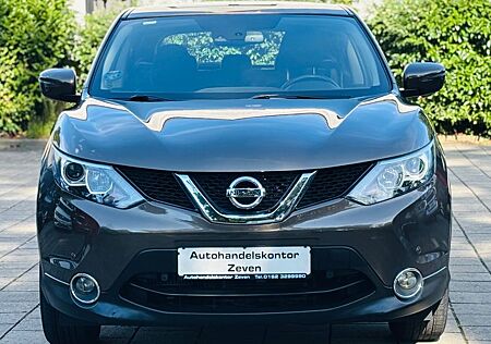 Nissan Qashqai Acenta/1.2 Benzin/Automatik/SHZ/Navi/AHK
