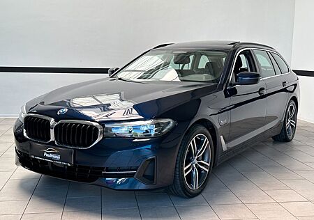 BMW 530e xDrive Touring Aut. Navi*LED*AHK*Panorama*