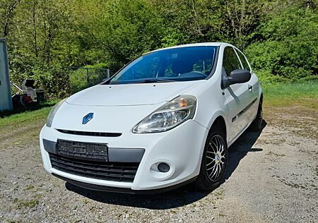 Renault Clio 1.2 16v 2 Hand Klima Tüv 10/2026