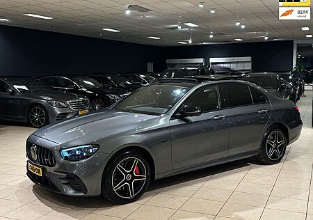 Mercedes-Benz E 300 E300 de AMG-Pakket|NAP|TREKHAAK|MEMORY|PAN