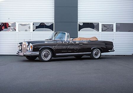 Mercedes-Benz 280 SE Cabrio