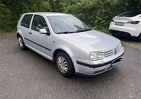VW Golf Volkswagen 1.4 Basis