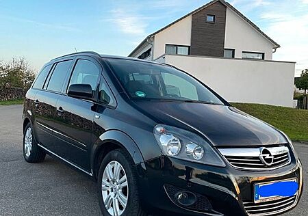 Opel Zafira 1.8 Family