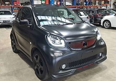 Smart ForTwo coupe 90PS PURE BLACK BRABUS JBL PDC PANO