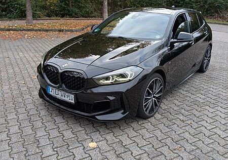 BMW M135i xDrive Voll HUD SD ACC Matrix Shadow