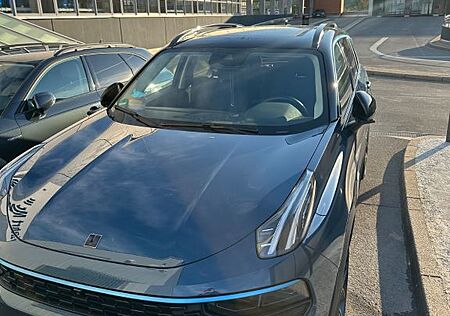 Lynk&Co 01 1.5 192KW PHEV DCT 3.3kW -