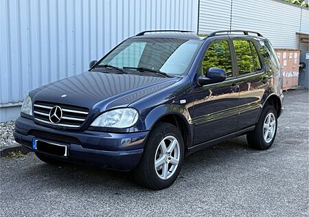 Mercedes-Benz ML 320 ***2.Hand***