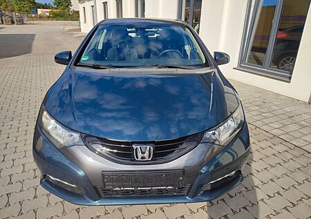 Honda Civic 1.8 i-VTEC Sport 40 Jahre Edition Spor...