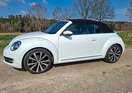 VW Beetle Volkswagen 1.4 TSI BMT Design Cabriolet Design
