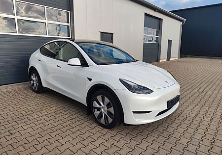 Tesla Model Y Long Range Dual Motor AWD