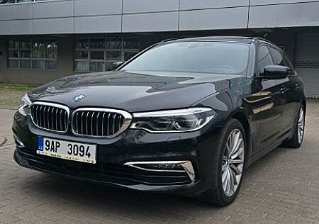 BMW 530i xDrive Touring A -