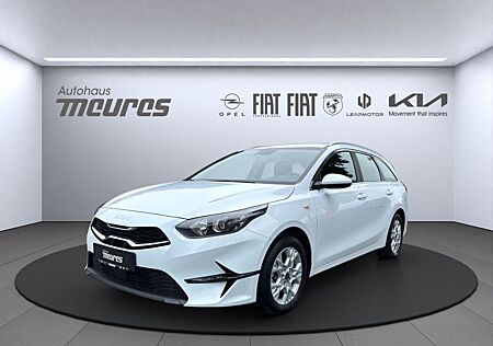 Kia Cee'd Sportswagon Ceed_sw Sportswagon Vision 1.6 CRDi NAVI KAMERA