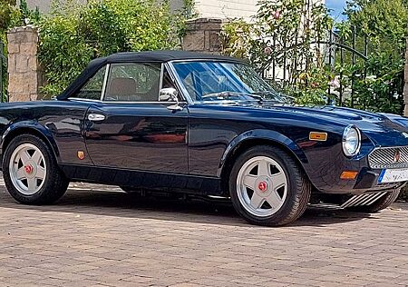 Fiat 124 Spider CS H-Kennzeichen