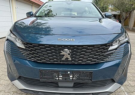 Peugeot 5008 Active Business Led Kamera 7-Sitze