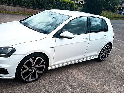 Volkswagen Golf 2.0 TDI R-Line CUP Edition