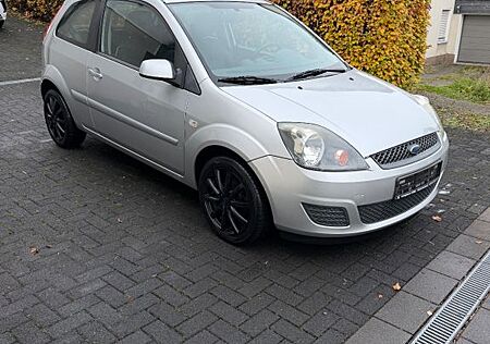 Ford Fiesta 1,3 51 kW Style Style