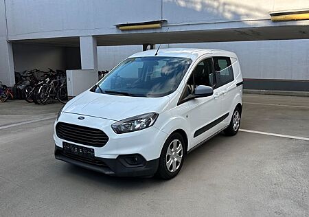 Ford Transit Courier Kombi Trend/Klima/5 Sitzer/101PS