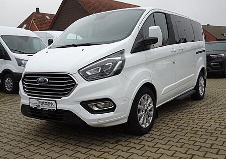 Ford Tourneo Custom Titanium