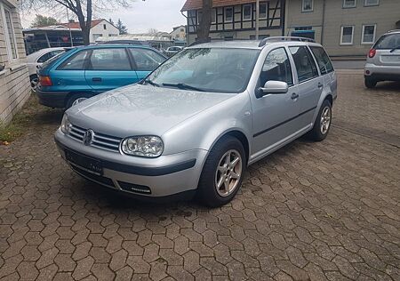 VW Golf Volkswagen Edition