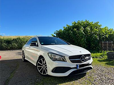 Mercedes-Benz CLA 180 - AMG Line