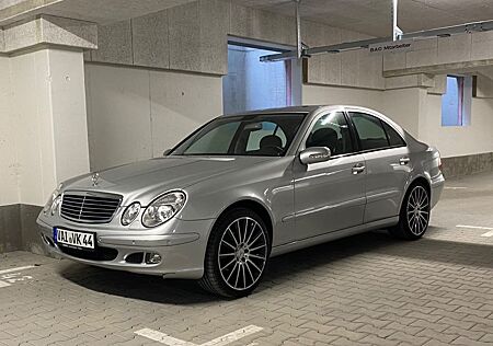 Mercedes-Benz E 280